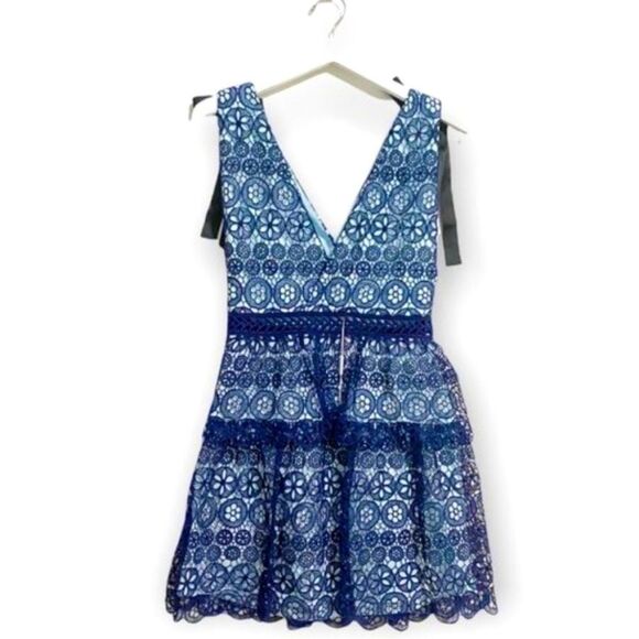 New Authentic Tiered Navy and Light Blue Lace Dress by Self Portrait. Size 4. - Picture 3 of 5